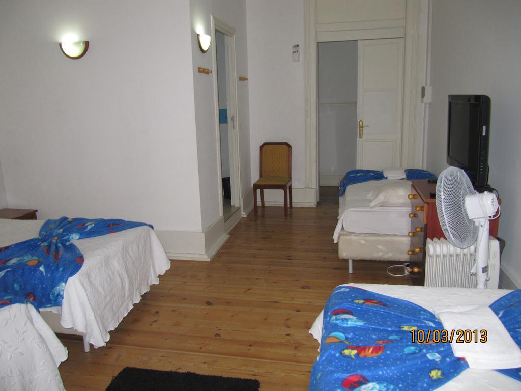 Go Hostel Lisboa Szoba fotó