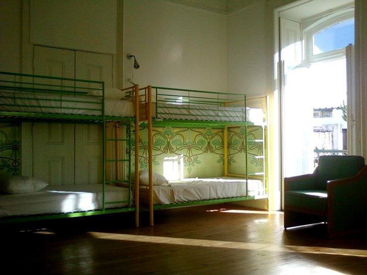 Go Hostel Lisboa Szoba fotó